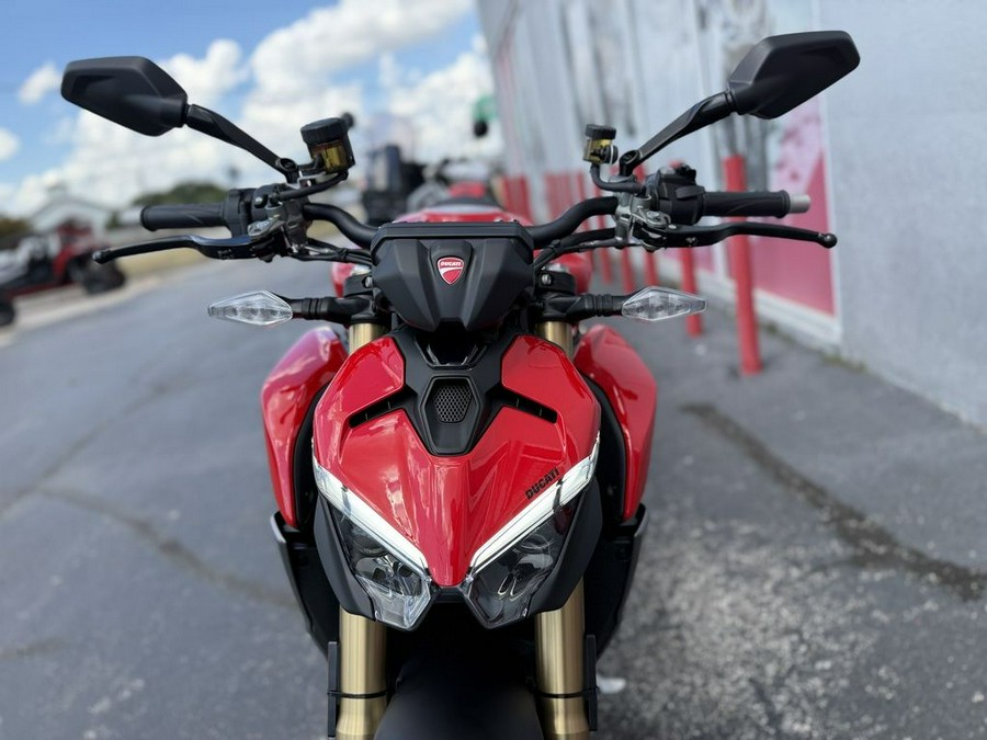 2026 Ducati Streetfighter V2 Ducati Red