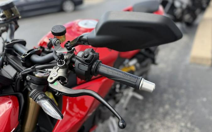 2026 Ducati Streetfighter V2 Ducati Red
