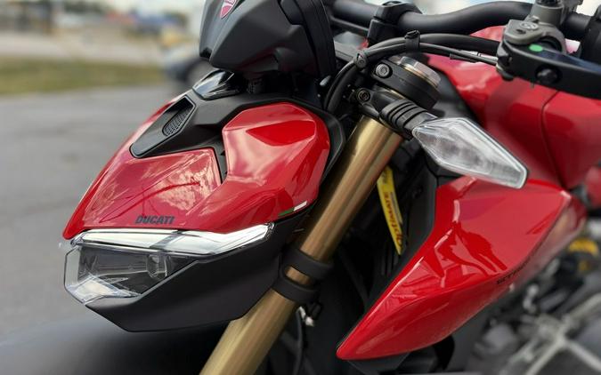 2026 Ducati Streetfighter V2 Ducati Red