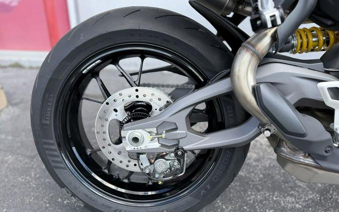2026 Ducati Streetfighter V2 Ducati Red