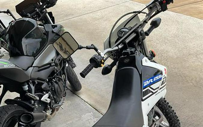 2019 Suzuki DR200S