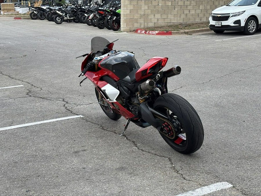 2024 Ducati Panigale V4 R Livery V4