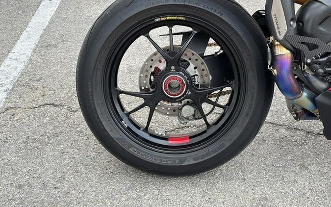 2024 Ducati Panigale V4 R Livery V4