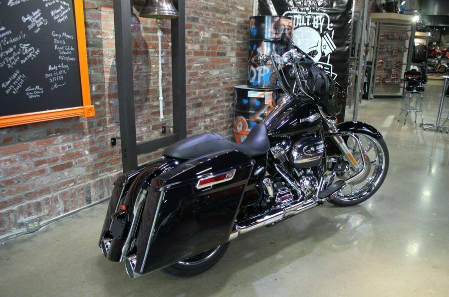 2021 Harley-Davidson Street Glide Vivid Black