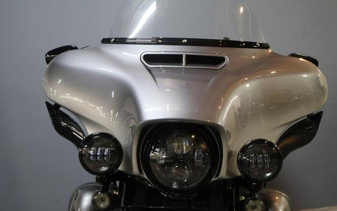 2019 Harley-Davidson CVO Limited Magnetic Gray Fade