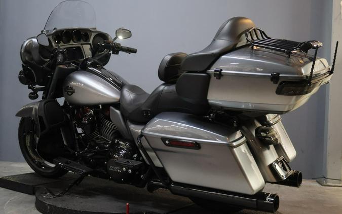 2019 Harley-Davidson CVO Limited Magnetic Gray Fade