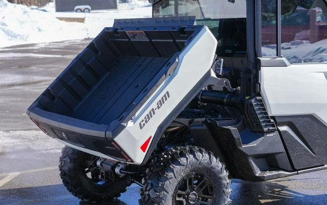 2026 Can-Am® Defender Limited HD11