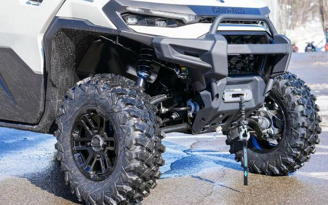 2026 Can-Am® Defender Limited HD11