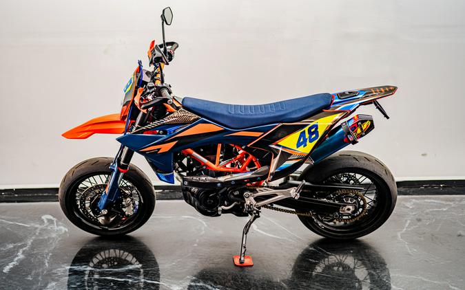 2026 KTM 690 SMC R