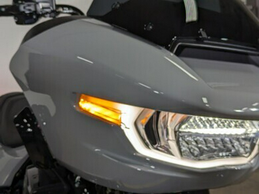 2024 Harley-Davidson Road Glide® Billiard Gray – Black Finish