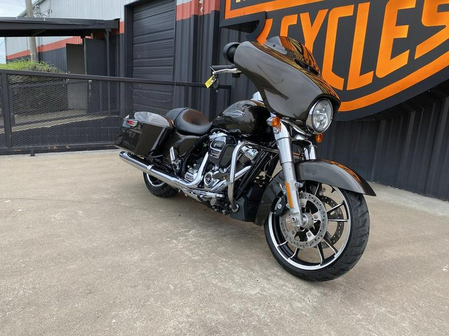 2021 Harley-Davidson® FLHX - Street Glide®