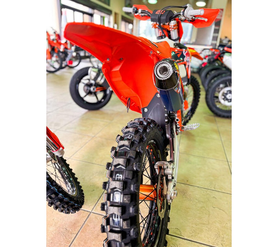 2026 KTM 350 XC-F Factory Edition