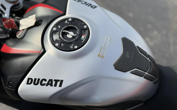 2023 Ducati Panigale V4 SP2 - 03129C