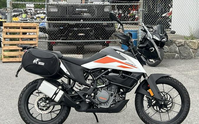 2021 KTM Adventure 390