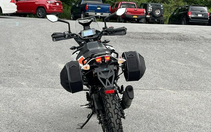 2021 KTM Adventure 390