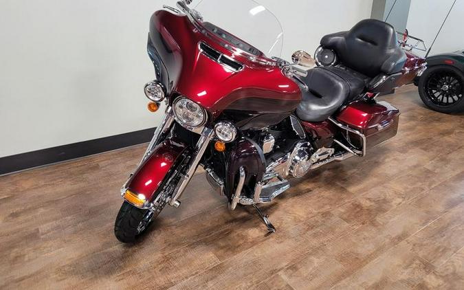 2015 Harley-Davidson® FLHTK - Ultra Limited