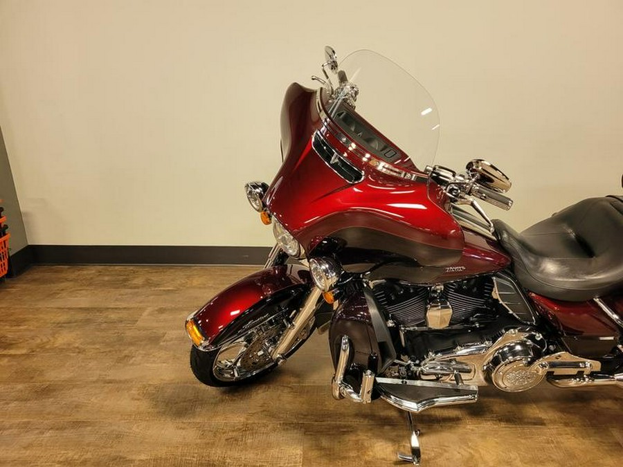 2015 Harley-Davidson® FLHTK - Ultra Limited