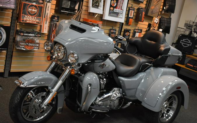 FLHTCUTG 2024 Tri Glide Ultra