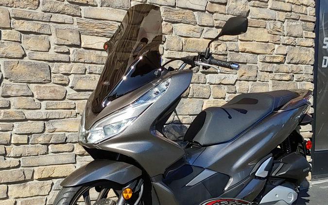 2019 Honda® PCX150