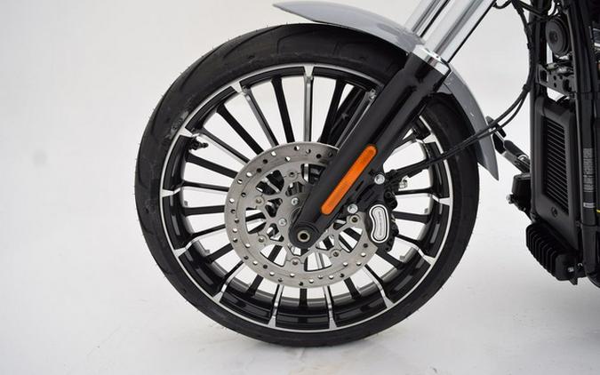 2025 Harley-Davidson Softail FXBR - Breakout