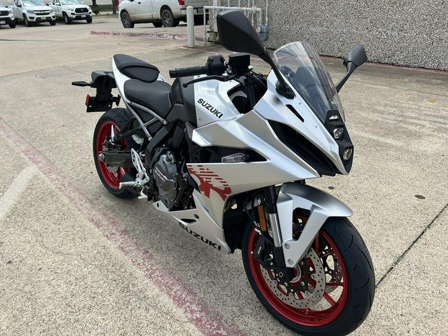 2024 Suzuki GSX-8R