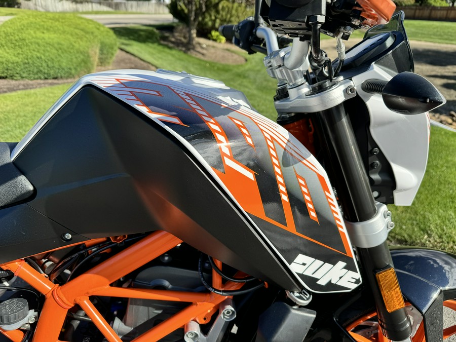 2016 KTM 390 Duke