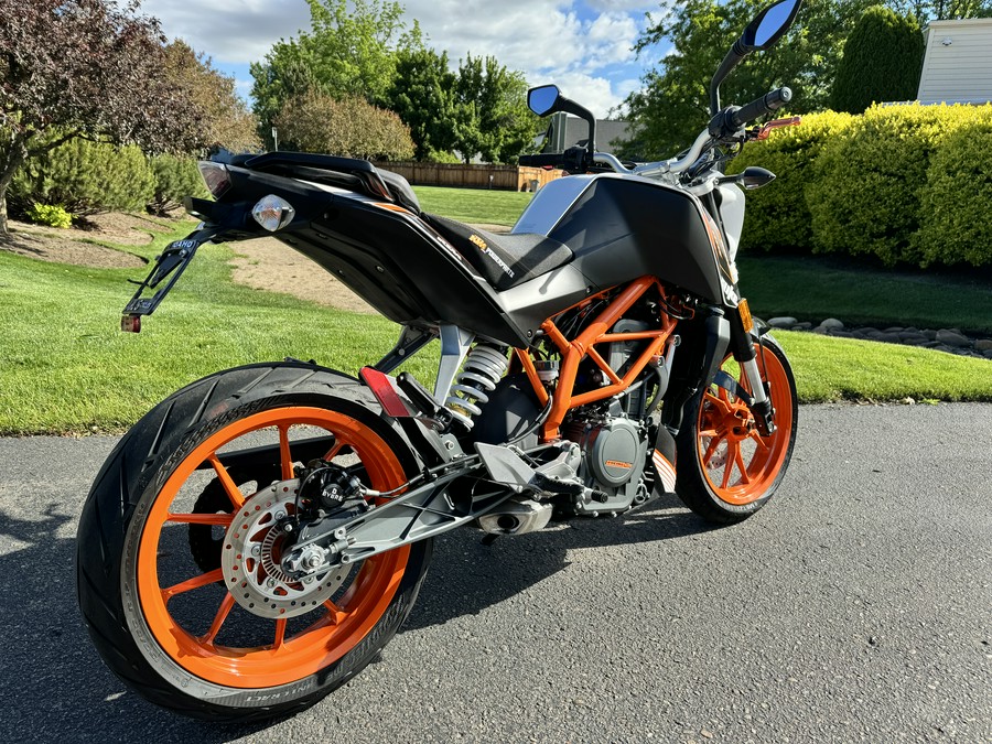 2016 KTM 390 Duke