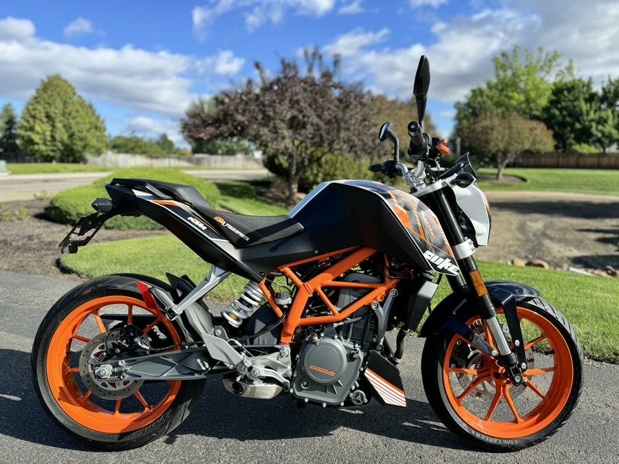 2016 KTM 390 Duke