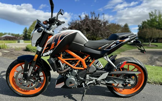 2016 KTM 390 Duke