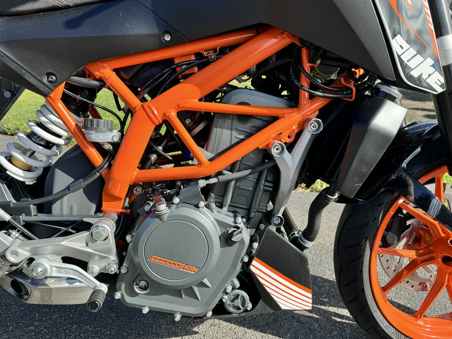 2016 KTM 390 Duke