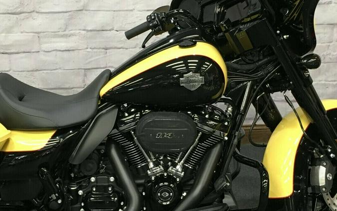 2023 Harley-Davidson Street Glide Special Ind Yellow/Vivid Blk - Blk FLHXS