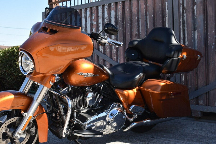 2014 Harley-Davidson® Street Glide® Special FLHXS
