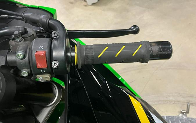 2025 Kawasaki Ninja ZX-6R ABS KRT Edition