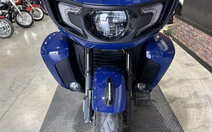 2024 Indian Motorcycle® Pursuit® Dark Horse® with PowerBand Audio Package Springfield Blue