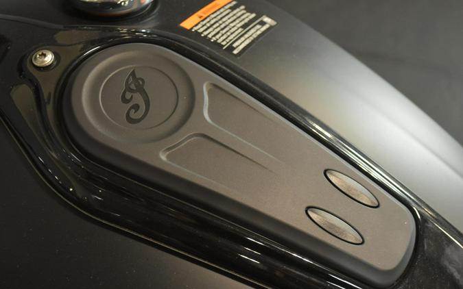 2025 Indian Motorcycle Super Scout Limited + Tech Black Smoke with Graphics