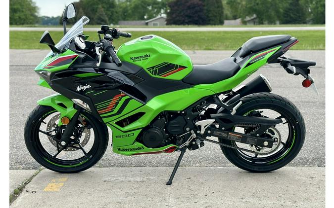 2024 Kawasaki Ninja® 500 KRT Edition