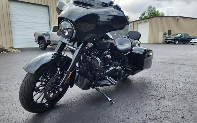 2018 Harley-Davidson® FLHXS - Street Glide® Special