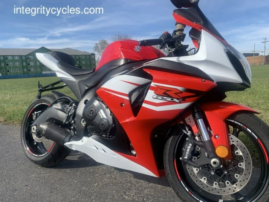 2016 Suzuki GSX-R1000
