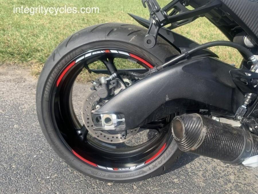 2016 Suzuki GSX-R1000