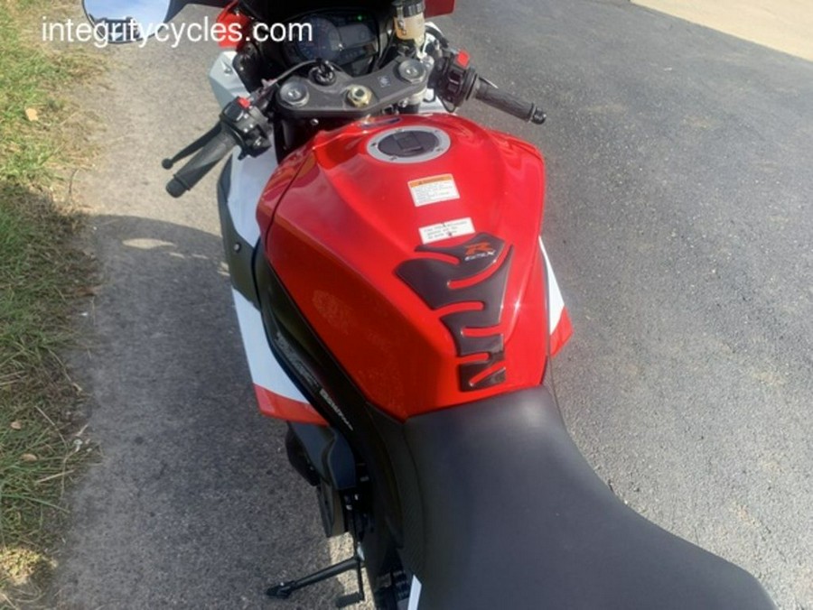 2016 Suzuki GSX-R1000
