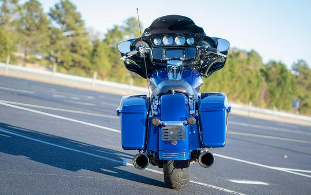 2017 Harley-Davidson® FLHXS - Street Glide® Special