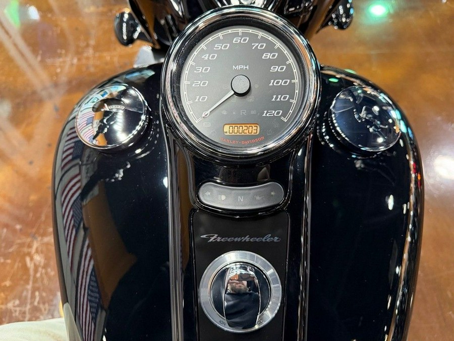 2024 Harley-Davidson Trike Freewheeler®