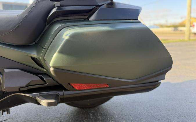2024 Honda Gold Wing Automatic DCT Matte Armored Green Metallic - 00102T