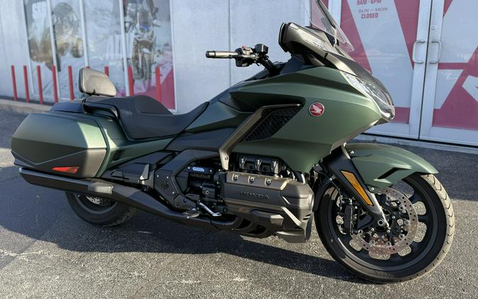 2024 Honda Gold Wing Automatic DCT Matte Armored Green Metallic - 00102T