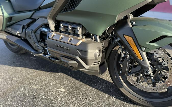 2024 Honda Gold Wing Automatic DCT Matte Armored Green Metallic - 00102T
