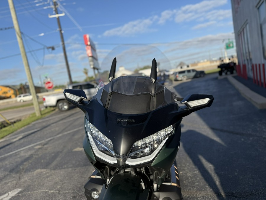 2024 Honda Gold Wing Automatic DCT Matte Armored Green Metallic - 00102T