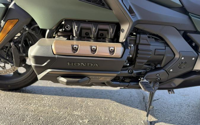 2024 Honda Gold Wing Automatic DCT Matte Armored Green Metallic - 00102T