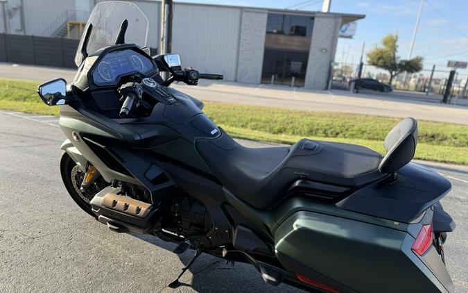 2024 Honda Gold Wing Automatic DCT Matte Armored Green Metallic - 00102T