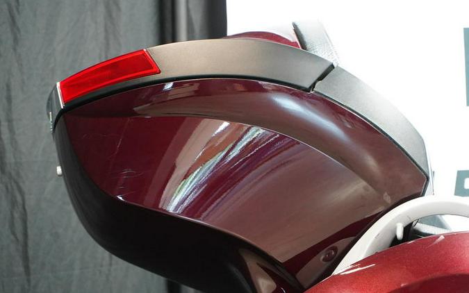2008 Victory Motorcycles® Vision™ Tour