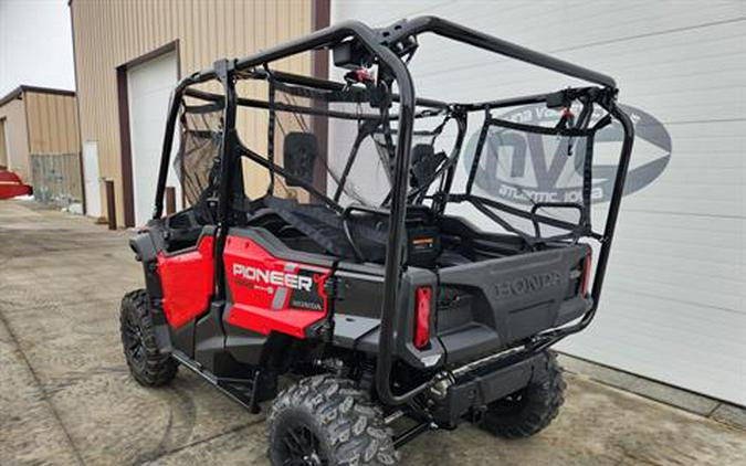 2024 Honda Pioneer 1000-5 Deluxe